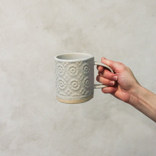 The Amber Mug - Satin Greige
