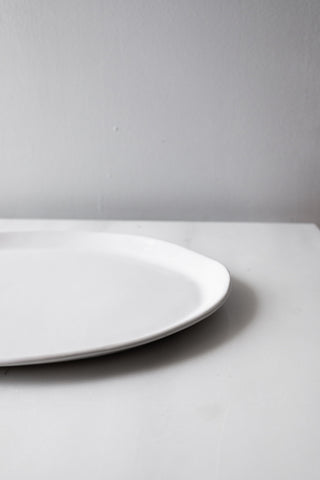 Smooth Piatra Platter - White