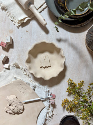1 Ticket: Spooky Ghost Bowl Workshop (10/24 @ 10:30am)