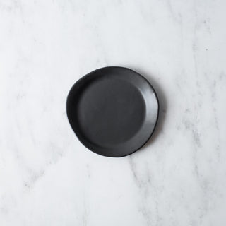 Kinfolk Dessert Plate - Matte Black