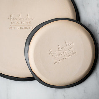 Kinfolk Dinner Plate - Matte Black